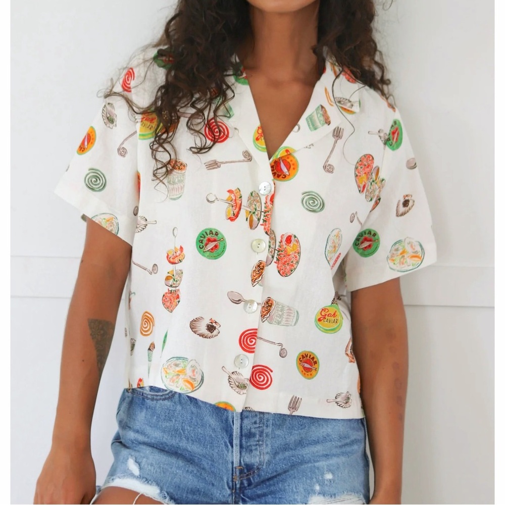 NWT Lisa Says Gah Caviar Dreams Nikki Top Food Seafood Print Shirt White XS